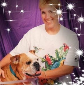 Meet your Posher, Yvette